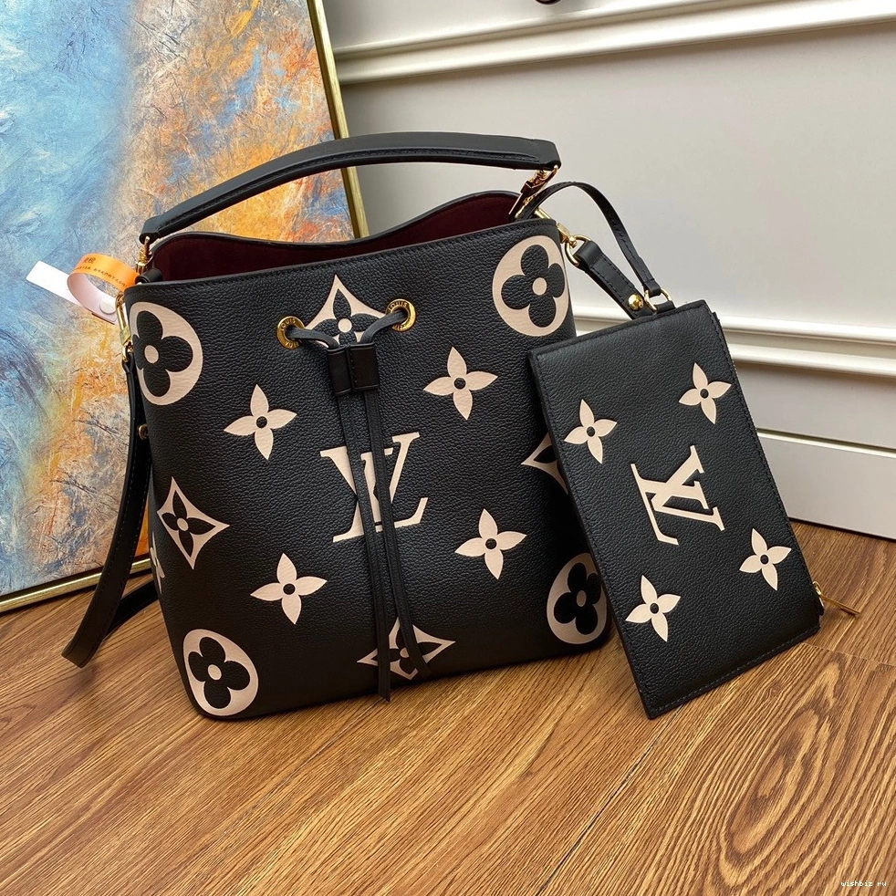 WIS VUITTON NÉONOÉ LOUIS 1224